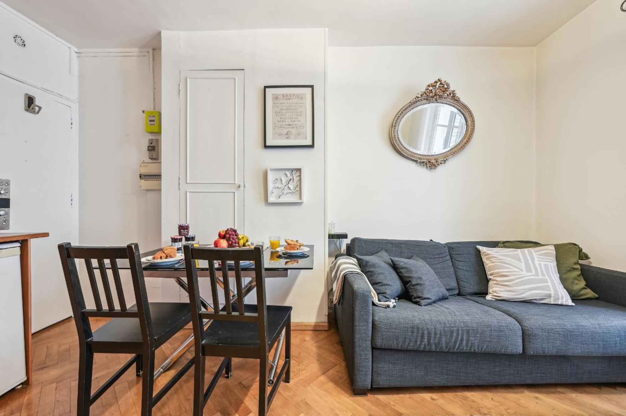 Eiffel Tower & Hotel Des Invalides - 1Br - Cityapartmentstay Párizs Kültér fotó